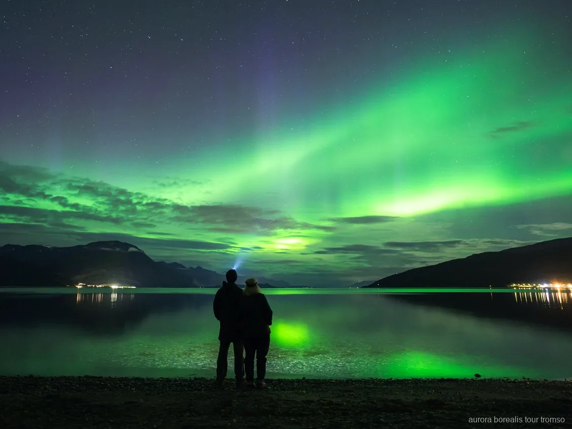 Bål og varm suppe på Tromsøs nordlys fototur